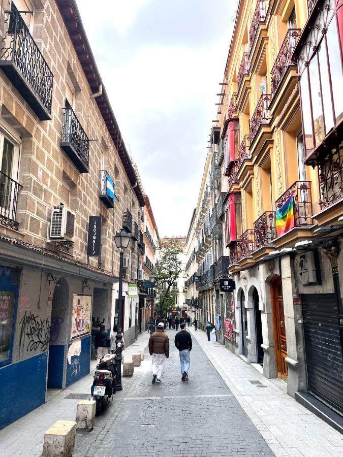 Exterior Con Balcon En El Corazon De Chueca, Gran Via Appartamento
